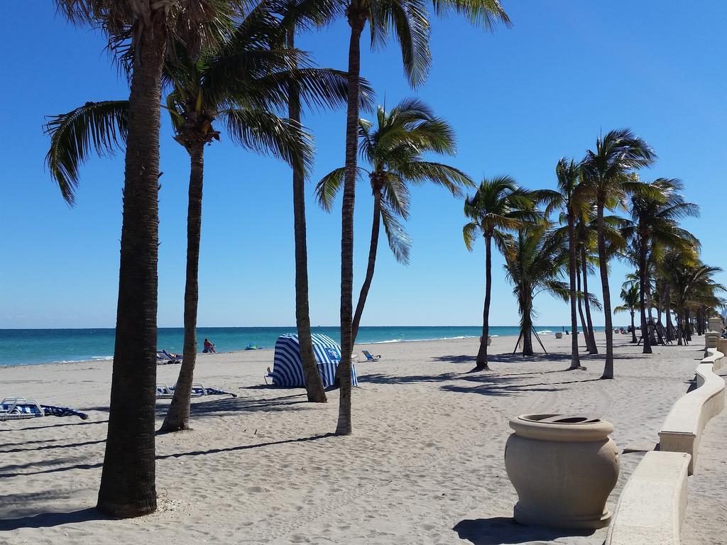 Hollywood Broadwalk Oceanside Hotel Rom bilde