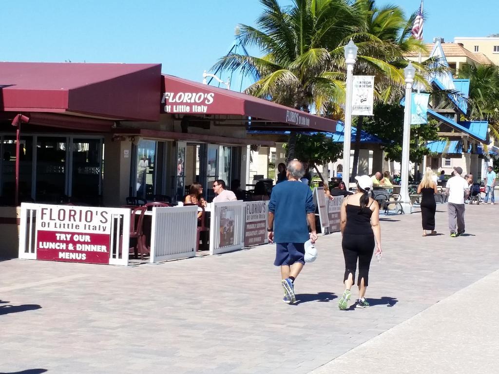Hollywood Broadwalk Oceanside Hotel Rom bilde
